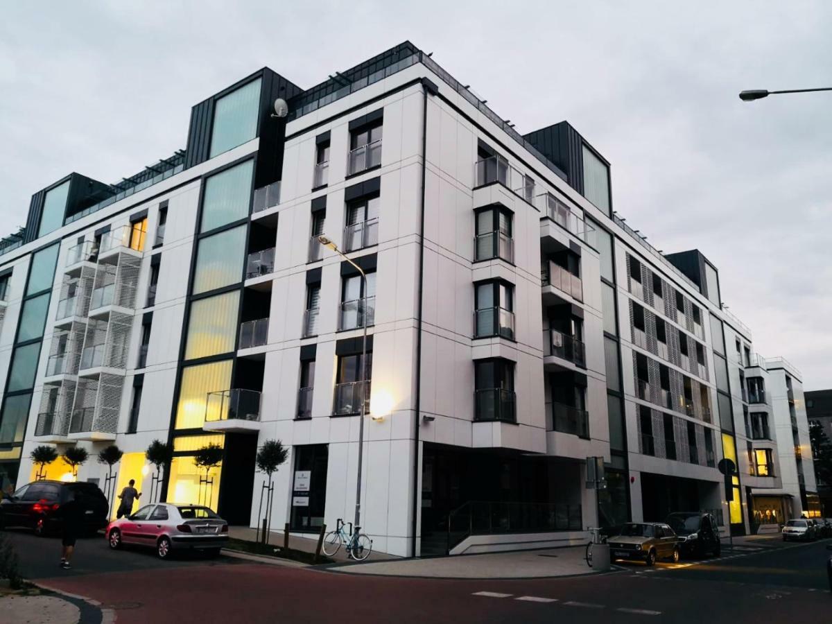 Piper Zajezdnia White Appartement Poznań Buitenkant foto